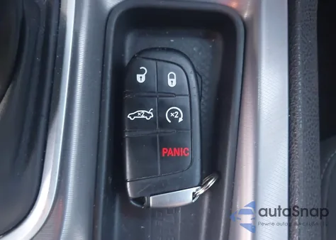 2023 Dodge Charger Sxt z USA, uszkodzony, nr VIN 2C3CDXBG2PH666386